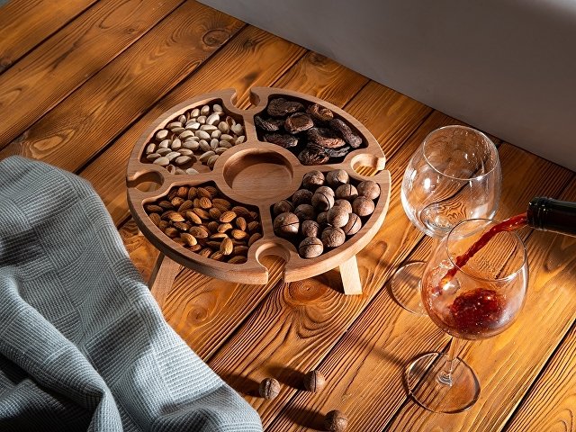 Деревянный столик на складных ножках «Outside party» thumbnail