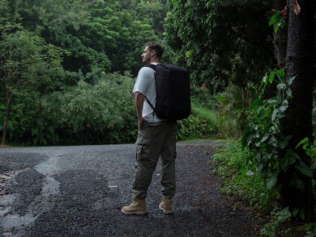 Антикражный рюкзак-трансформер Clickpack Travlo для ноутбука 16" thumbnail