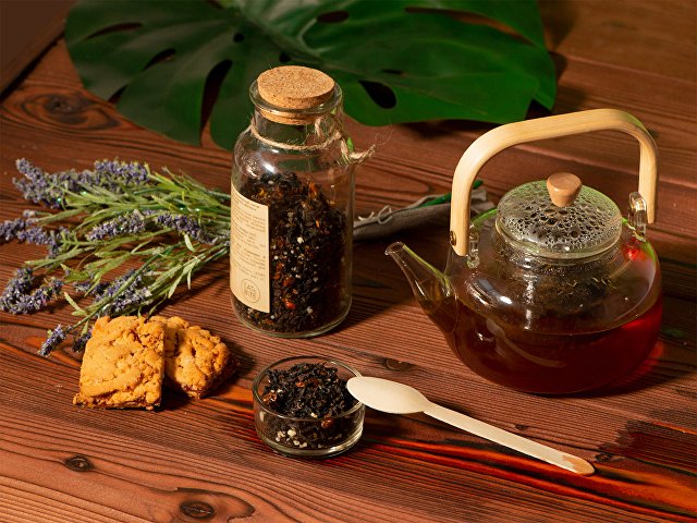 Чай черный, с соком ананаса, мёдом и облепихой thumbnail