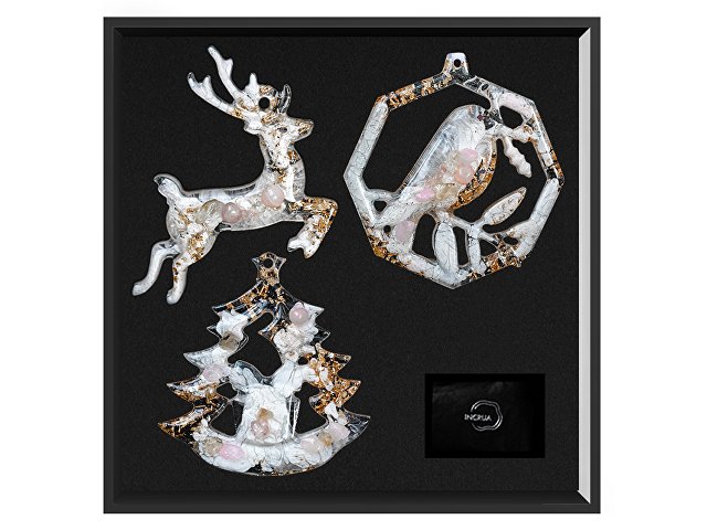 Набор елочных игрушек: Снегирь, Олень, Ель thumbnail