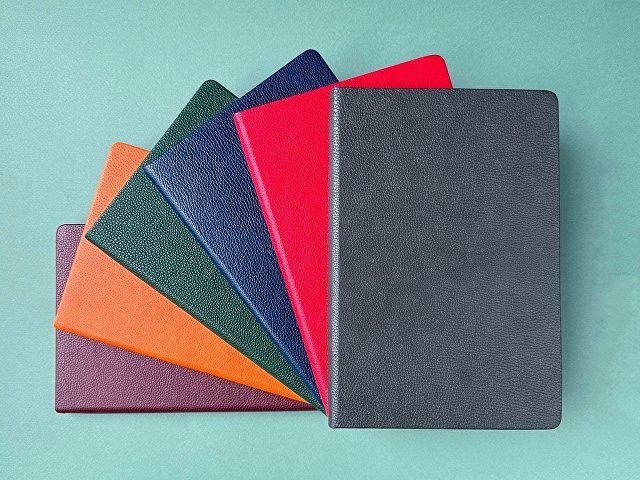 Ежедневник недатированный А5 «Megapolis Loft» thumbnail