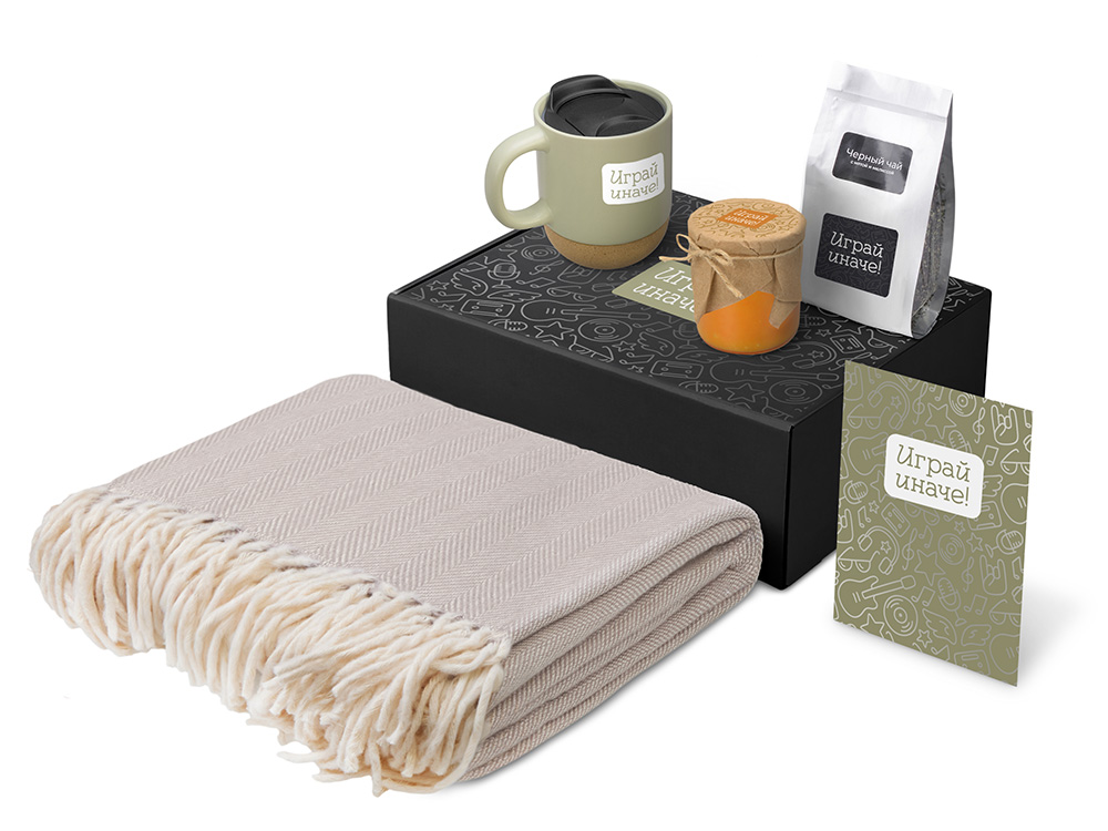 Подарочный набор «Re:y. Nest» с пледом, кружкой и вареньем