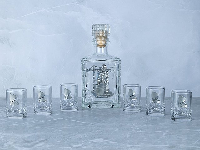 Набор со штофом «Строительный»