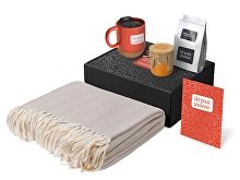 Подарочный набор «Re:y. Nest» с пледом, кружкой и вареньем