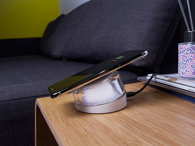 Док-станция с беспроводной зарядкой «iLO Wireless Dock» thumbnail