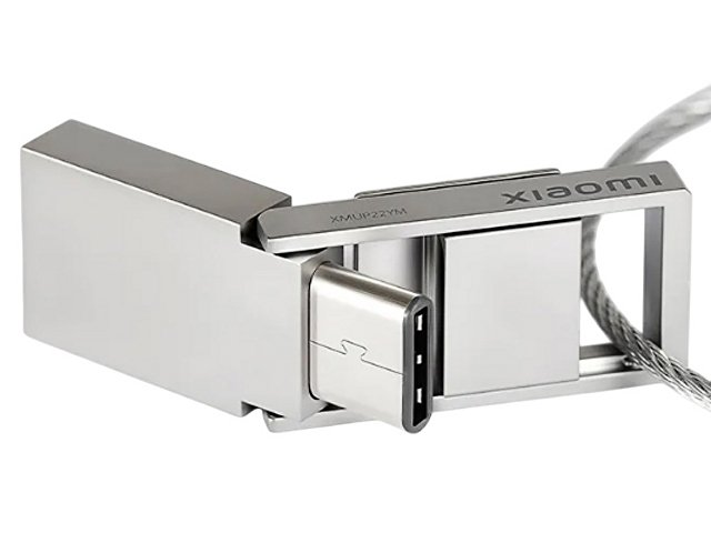 USB 3.0-флешка на 64 Гб с разъемами USB-A и Type-C thumbnail