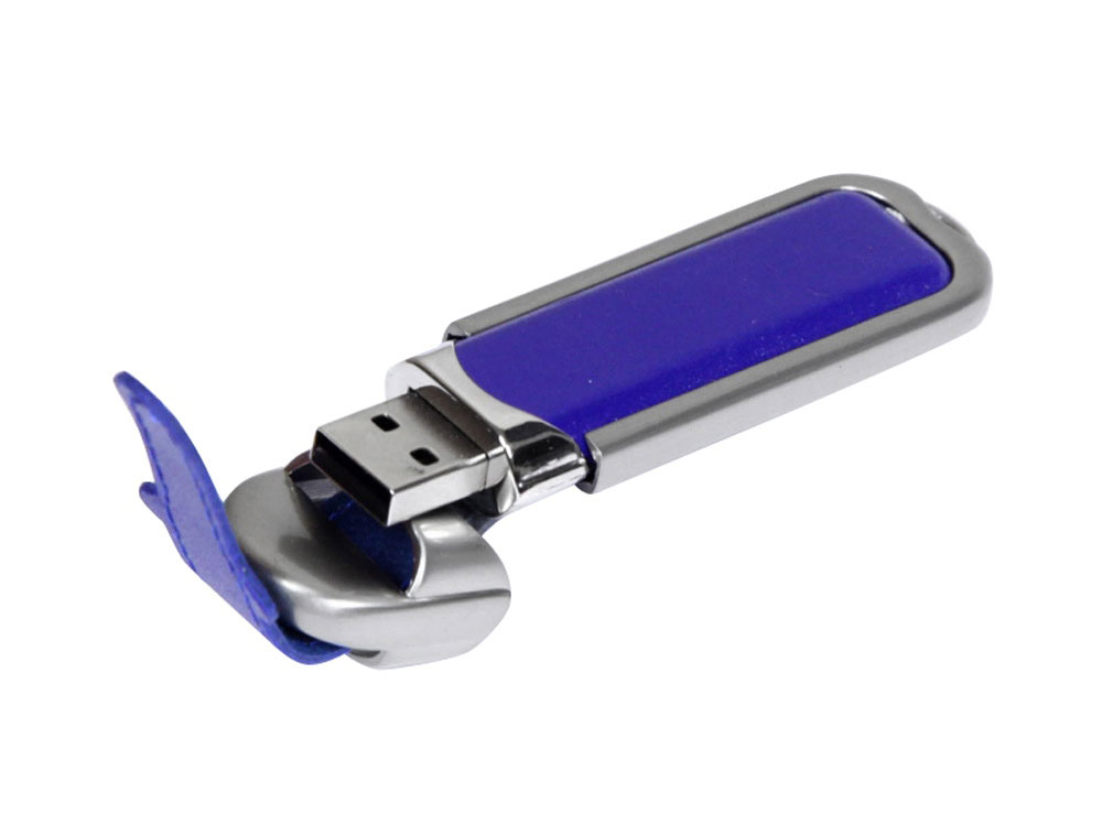 USB 3.0- флешка на 32 Гб с массивным классическим корпусом USB 3.0- флешка на 32 Гб с массивным классическим корпусом