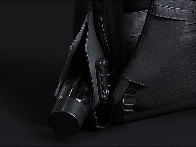 Водостойкий антикражный рюкзак Hipack для ноутбука 15.6" thumbnail