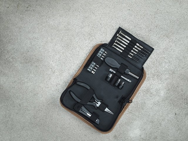 Набор инструментов с 24 предметами «Spike» thumbnail