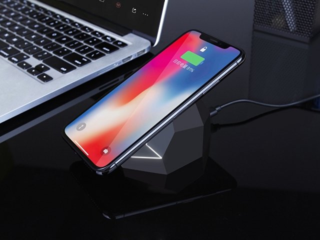 Док-станция с быстрой беспроводной зарядкой «Geo Dock» thumbnail