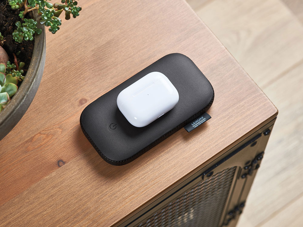 Внешний аккумулятор с беспроводной колонкой Powersound фото 5 Внешний аккумулятор с беспроводной колонкой Powersound фото 5